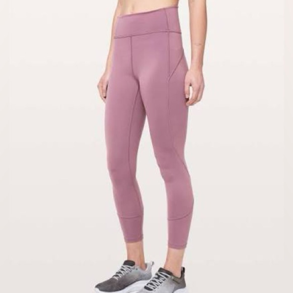 Lululemon In Movement Tight 25" *Everlux Figue